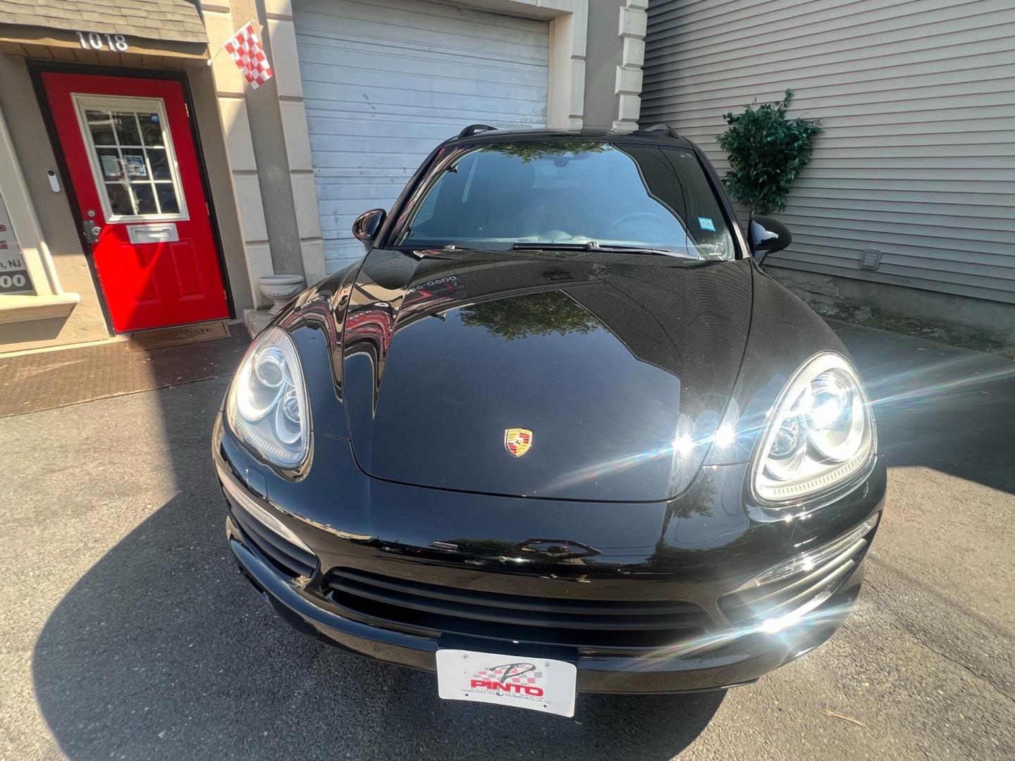 2014 BLACK /Black Leather Porsche Cayenne s (WP1AB2A20EL) with an 4.8L V8 DOHC 32V engine, 8 Speed Automatic transmission, located at 1018 Brunswick Ave, Trenton, NJ, 08638, (609) 989-0900, 40.240086, -74.748085 - This Porsche Cayenne is a super clean,well maintained black beauty! Always serviced and needs nothing. Please call Anthony to set up an appt. 609-273-5100 - Photo#21